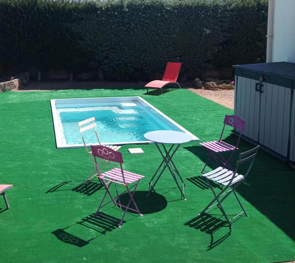 فيلا Mb1-House With Big Garden ,Swimming-Pool, & Barbacue In روساس المظهر الخارجي الصورة